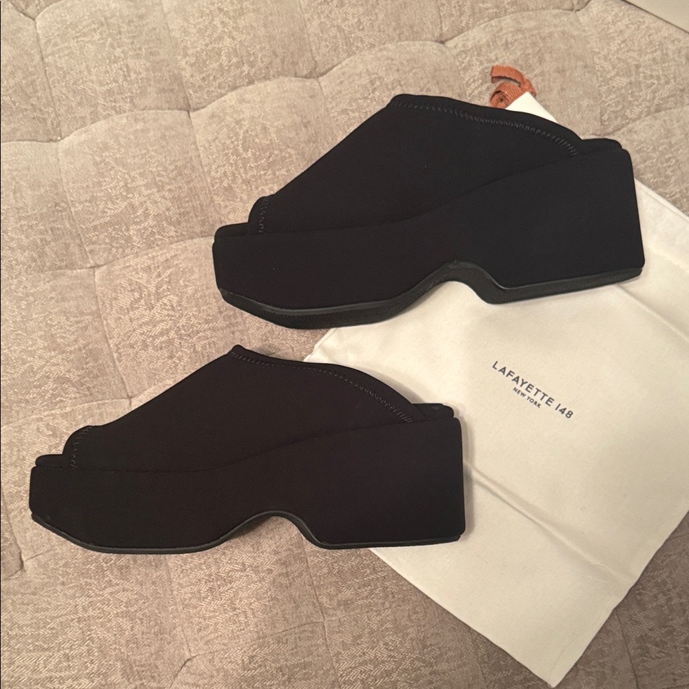 Lafayette 148 New York Black Open-Toe Mules